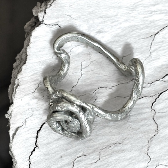 5 For $25💫Alternative Silver Aluminum Coiled Ring - Picture 6 of 6